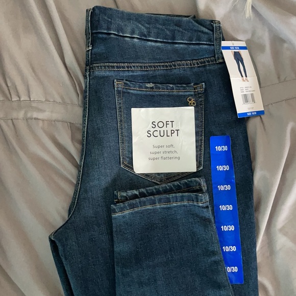 Jessica Simpson Jeans - Picture 2 of 3